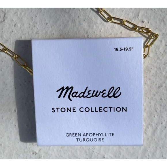 Madewell Stone Collection Green
Apophyllite Necklace - Picture 9 of 10